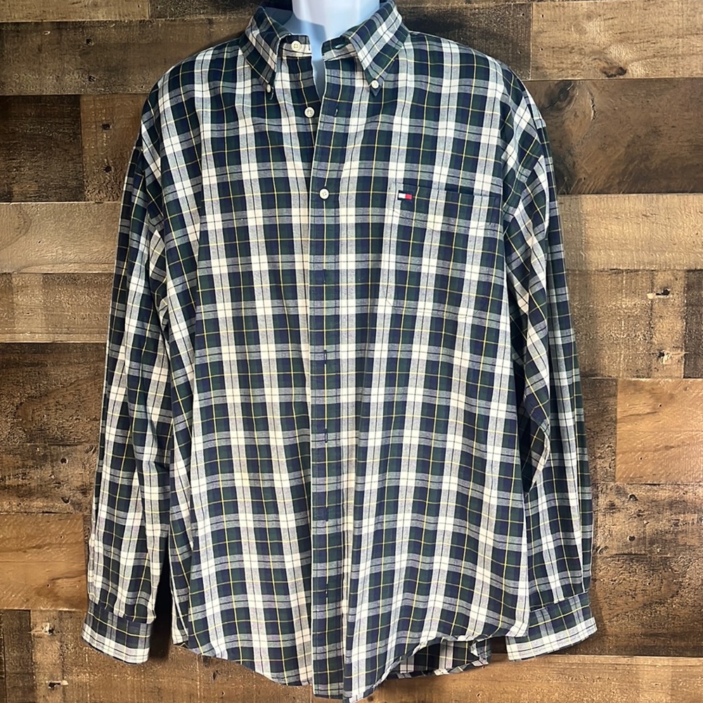 🟣Men’s Tommy Hilfiger Button Down Dress Shirt